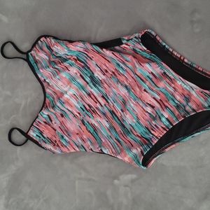 Hurley women’s xs one piece bathing suit